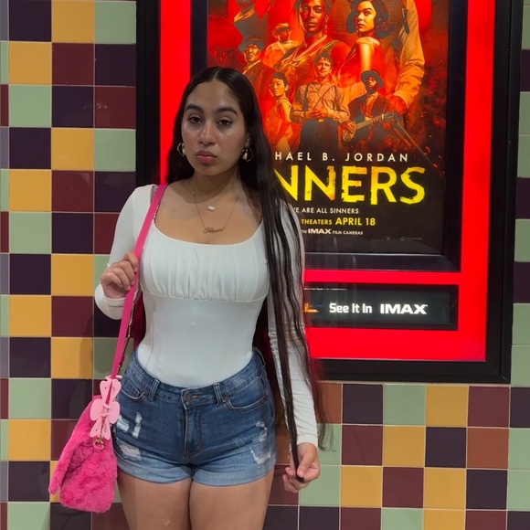 kaliyah_lovely